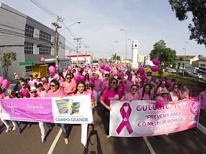 Rede de combate ao cncer promove caminhada outubro rosa na Capital