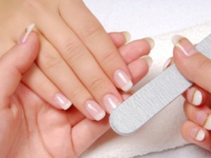 Senac mantém inscrições para curso gratuito de manicure na Capital